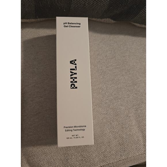 Phylo PH Balancing Cleansing Gel 120 ML/ 4.05 oz Brand New in Box - Picture 2 of 4